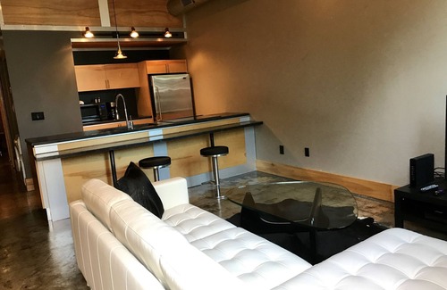 Rosewood Casa | ¡Hangar de avión convertido en lofts! ¡Presentado dos veces en HGTV! Camina hasta el estadio USC