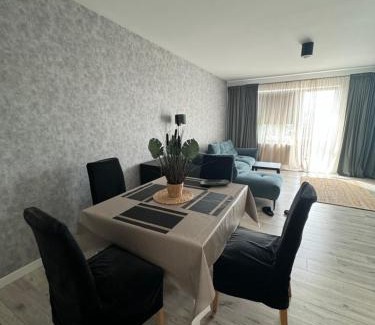 Baranowo Apartamento | Airport Apartment Regata Kiekrz lotnisko