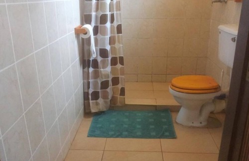 Entebbe Casa | Airport Guesthouse