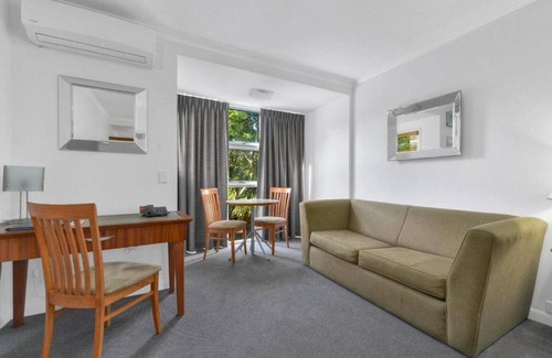 Hamilton Hotel | Airport Heritage Motel