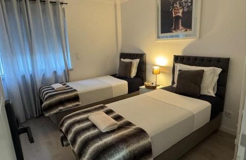 Olivais Apartamento | airport room