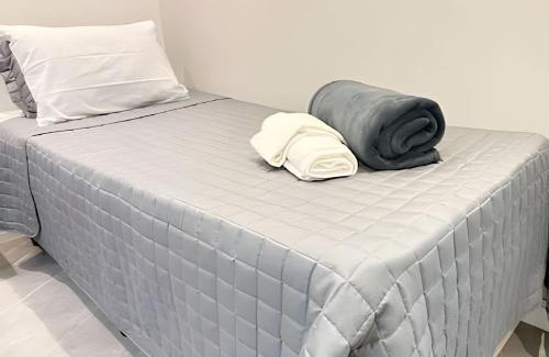 Guarulhos City Centre Casa | Airport Stay Guarulhos – 600m Bosque Maia, Wi-Fi, Estacionamento, Sala de Espera, piscina, Check-in Facial