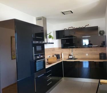 Mannswoerth Apartamento | Airport Viena Unterkunft