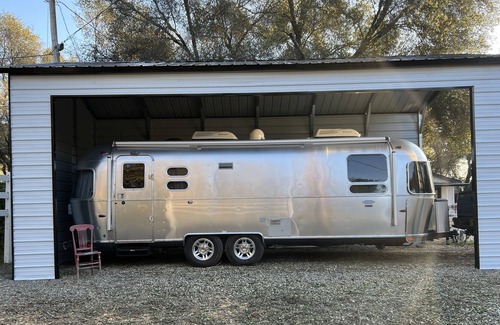 Loomis Casa | Airstream on 2 acres
