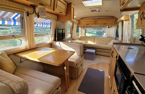 Stevenson Casa | Airstream Retreat on The Farm