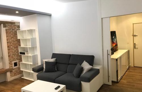 Centro de Valladolid Apartamento | AIRVA: Apartamento Duque de la Victoria