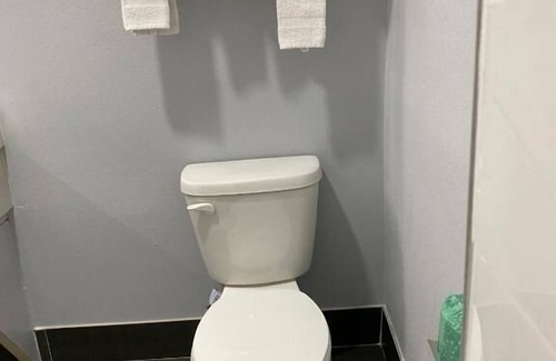 Houston Hotel | Airway Inn - IAH Airport