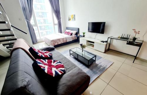 Taman Hock Ann Apartamento | Airy 7 Guest Scott Garden, Duplex 1 Room Old Klang Road, Taman Desa, Kuchai Lama, Bangsar South, Pearl Point, Mid Valley, Kuala Lumpur