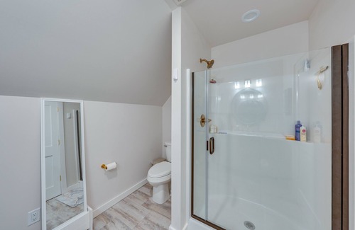 Belleville Apartamento | Airy Belleville Guest House with Deck!