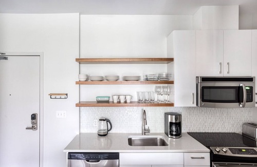 Cambridgeport Apartamento | Airy Cambridgeport 1BR w/ W/D & Gym, near Boston U & MIT, by Blueground