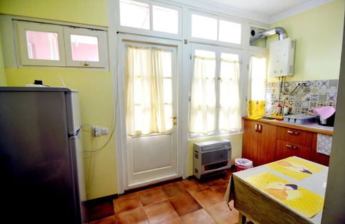 Chugureti Apartamento | Aireado el centro de Tbilisi Apartamento con patio
