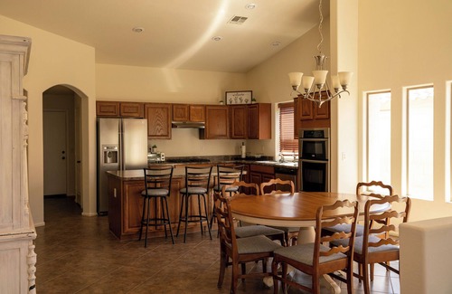 Surprise Casa | Airy Oasis Sleeps 8- Pool, Spa & Pool Table
