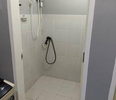 Lunas Casa | AISY HOMESTAY KULIM/LUNAS