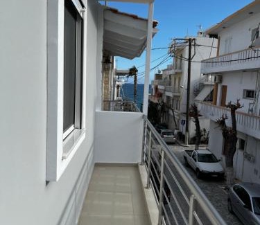 Myrtos Apartamento | Aivalis corner