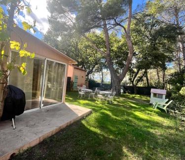Est Apartamento | Aix-en-Provence, Maison provençale au calme de la campagne avec Jacuzzi