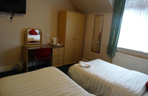 Slough Cama Y Desayuno | AJ Lodge