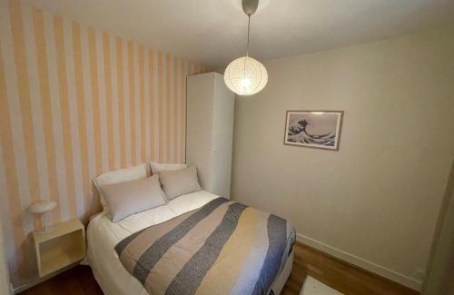 Verte Vallee Apartamento | Ajania, Appt avec parking et petit jardin privé