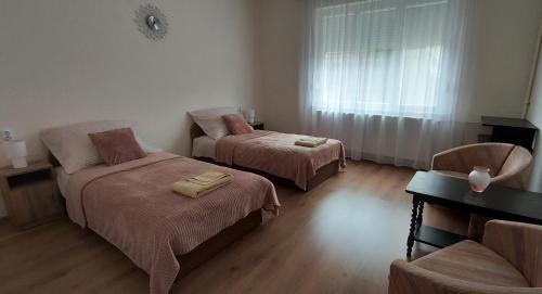 Mako Apartamento | Akácfa Vendégház