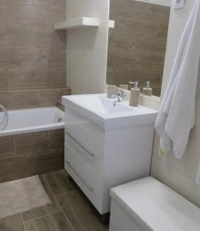 Mako Apartamento | Akácfa Vendégház