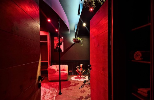 Lavaur Apartamento | AKA LOVE ROOM