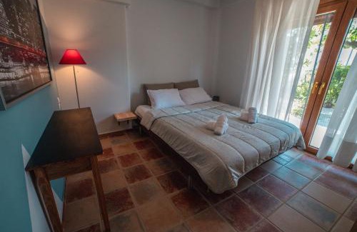 Volos Casa | AKAVA garden house