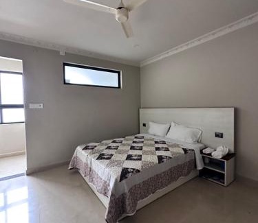 Kohima Cama Y Desayuno | Akim Homestay