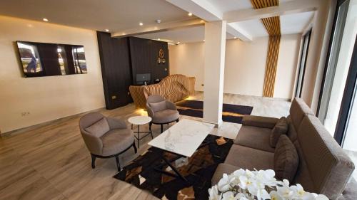 Kigali Hotel | Akira Hotel
