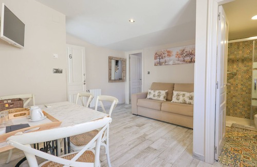 Santillana del Mar Apartamento | Akla Hotel Suites Santillana