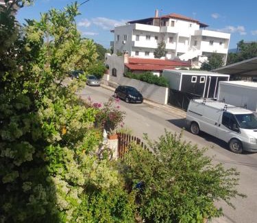 Paralia Porovitsis Casa | Akrata Maisonette