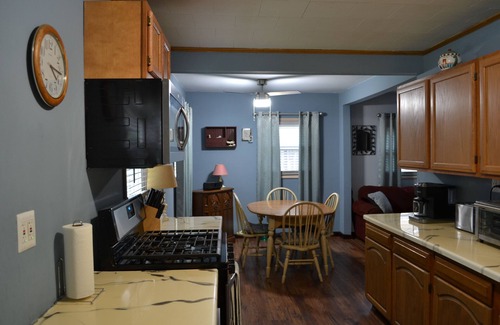 Portage Lakes Casa | Akron Portage Lakes Peaceful Lakefront Charming 2-bedroom home / amazing view.