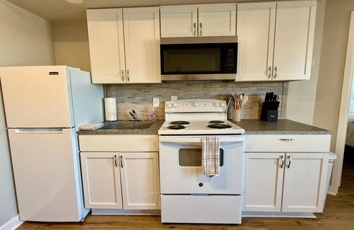 South Central Omaha Apartamento | Aksarben View One Bedroom
