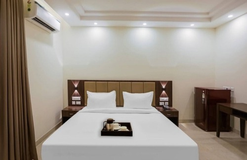 Sector 39 Hotel | Akshay Hotel