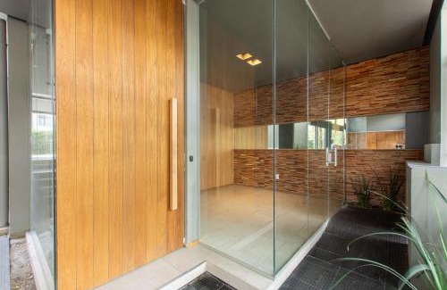 La Plata Apartamento | Alójate 38- Departamento, luminoso, excelente ubicacion! Zona Hospital Español