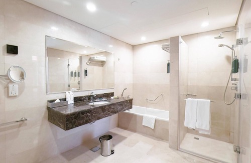 Jeddah Hotel | Al Andalus Mall Hotel Jeddah