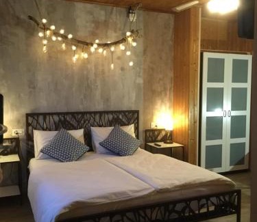 Melide Cama Y Desayuno | Al Boccalino Bed&Breakfast