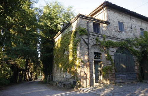 Quercegrossa Casa | Al Castellare: ancient farmhouse in the heart of Chianti