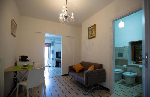 Gangi Casa | Al Centro