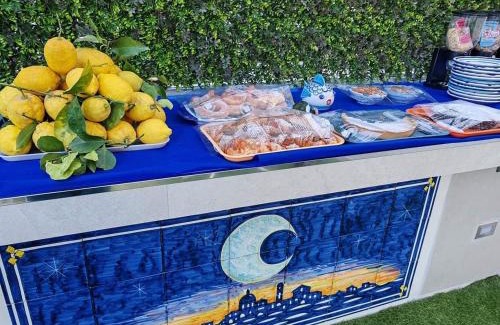 Vietri sul Mare Cama Y Desayuno | Al Chiaro di Luna Luxury Suites AMALFI COAST