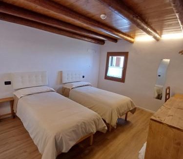 Montebello Vicentino Cama Y Desayuno | Al Colle Rooms