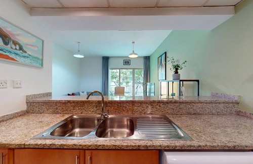 The Greens Apartamento | Al Dhafrah - Peaceful One Bed in The Greens