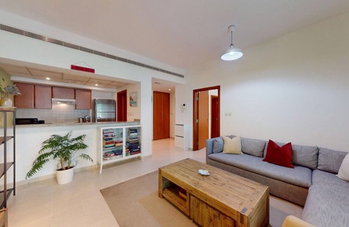 The Greens Apartamento | Al Dhafrah - Peaceful One Bed in The Greens