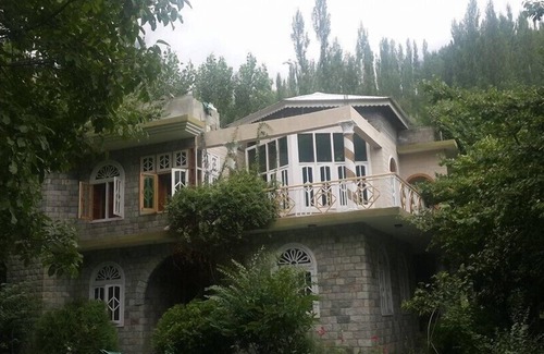 Hunza Casa | Al-Karim Family Guest House Hunza
