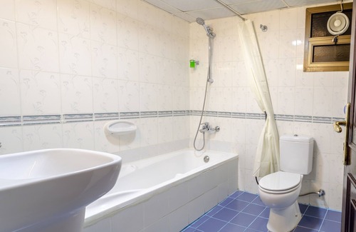 Al Sabkha Hotel | Al Karnak Hotel