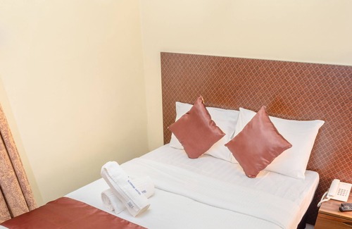 Al Sabkha Hotel | Al Karnak Hotel