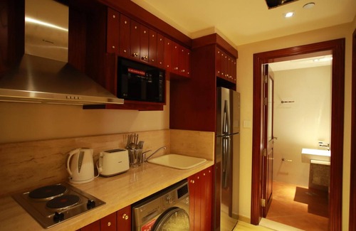 Al Muntazah Apartamento | Al Liwan Suites Rawdat Al Khail