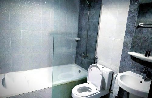 Al Maabilah Apartamento | Al Mabila Hotel
