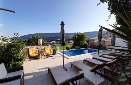 Trebesinj Apartamento | Al Mare