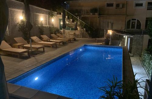 Trebesinj Apartamento | Al Mare