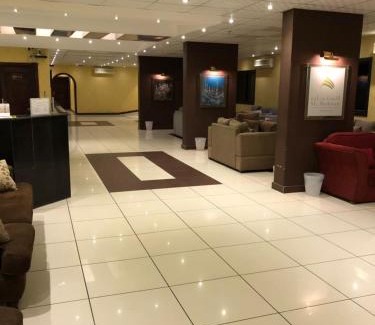 Al Harra Al-Sharqiah Apartamento | Al Meknan Furnished Units