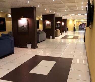 Al Harra Al-Sharqiah Apartamento | Al Meknan Furnished Units